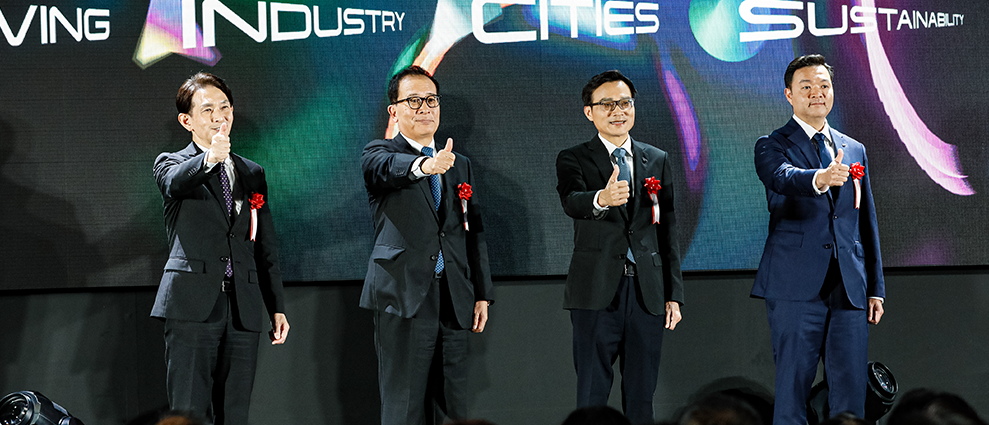 SHARP Unveils Innovations to Future-Proof Industry